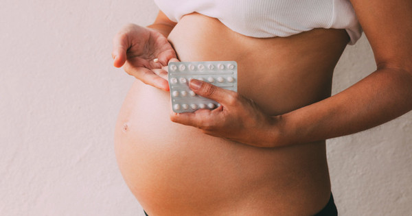 임신 중 항정신병약 복용이 태아의 선천적 이상과 관련 없다는 연구결과가 발표되었다(사진 출처 - 구글)