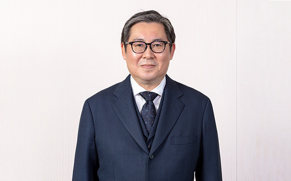 테이진파마의 타네다 마사키 CEO(사진 출처 - 구글).jpg