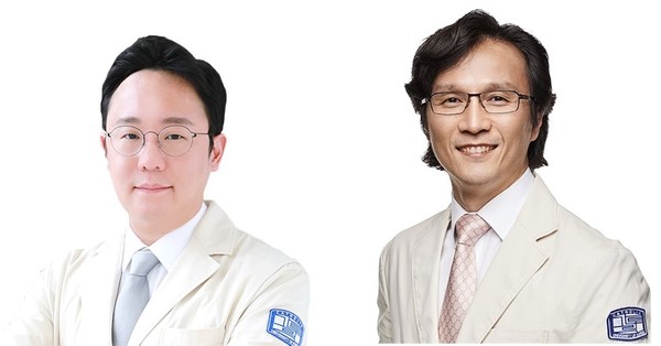 [왼쪽부터] 가톨릭대학교 서울성모병원 비뇨의학과 방석환 교수, 홍성후 교수